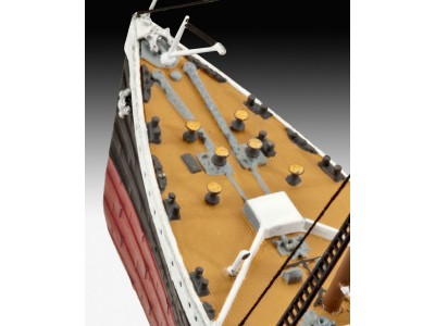 R.M.S. Titanic 