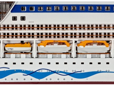 Cruiser Ship AIDA 