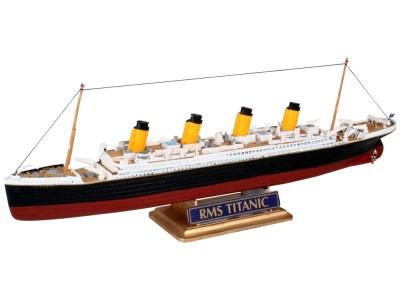R.M.S. Titanic 