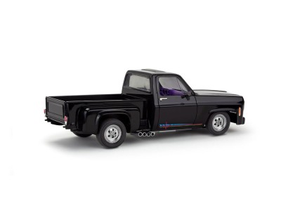 ‘77 Chevy® Street Pickup 