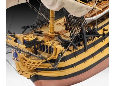 Model Set HMS Victory 