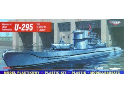 Deutsches U-Boot U 295 Typ VII C/41 mit Biber 