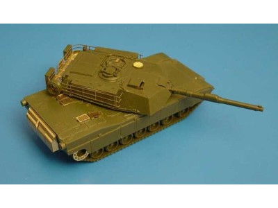 M1A1 ABRAMS 