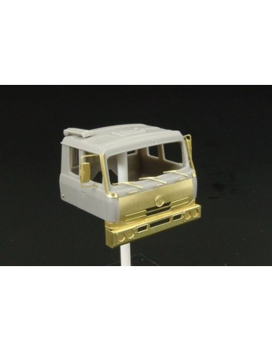T-815 Terrno -CABINE mid 
