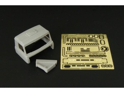 T-815 Terrno Force-CABINE short 