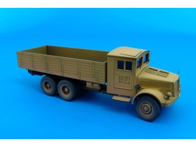 TATRA T111 einheintsfahrerhaus 