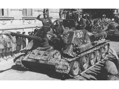 SU-85 