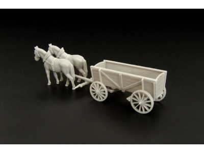 Horse drawn wagon 