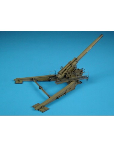 M1 240mm howitzer IN FIRE POSITION 