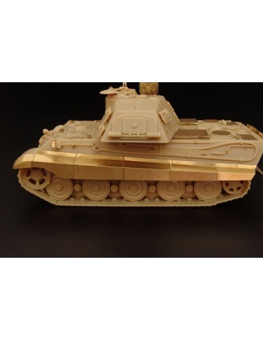 Tiger II Ausf  B  Königstiger“ fenders (Revel kit) 