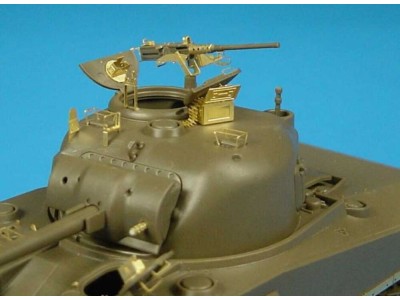 SHERMAN M4 