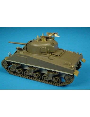 SHERMAN M4 