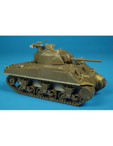 SHERMAN M4 