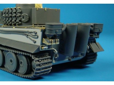TIGER I ausf E 