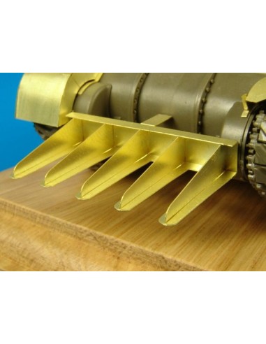 Rhinoceros hedgerow cutter 