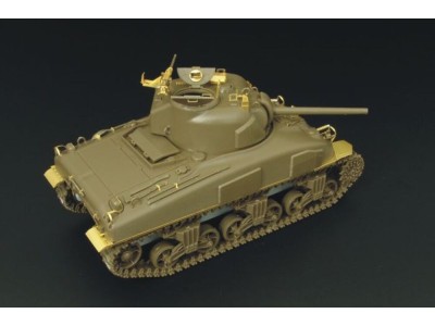 M4A1 SHERMAN 