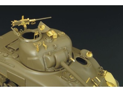 M4A1 SHERMAN 