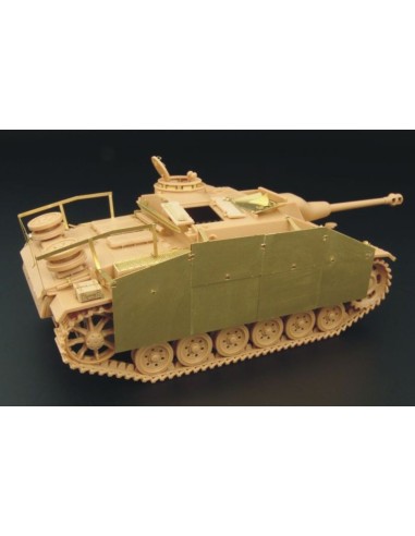 Stug III Ausf G SCHURZEN 