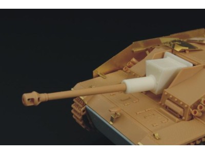 Stug III Ausf G welded gun shield 