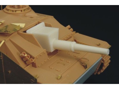 StuH III Ausf G 105mm conv set 
