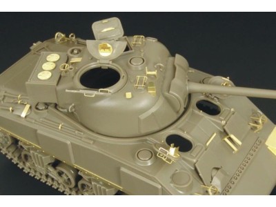 Sherman IC Firefly 