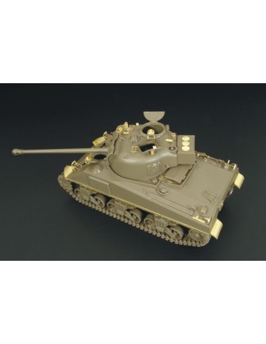 Sherman IC Firefly 