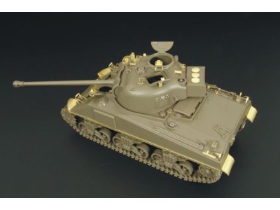 Sherman IC Firefly 