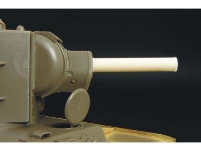 KV-2 gun barrel 