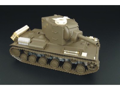 Pz Kpfw KV-II 754 ( r ) 