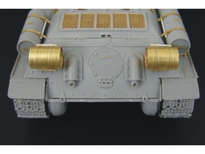 T-34-85 SMOKE CANS 