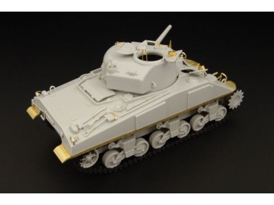 M4 SHERMAN (Hobbyboss) 