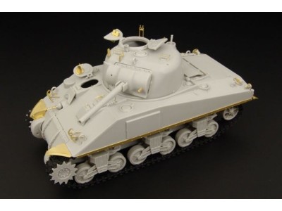 M4 SHERMAN (Hobbyboss) 