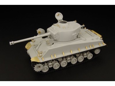 M4A3E8 SHERMAN (Hobbyboss) 