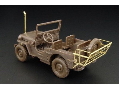 JEEP wire cutter and basket 