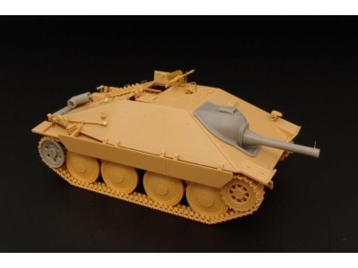 Flammpanzer 38(t) Hetzer 