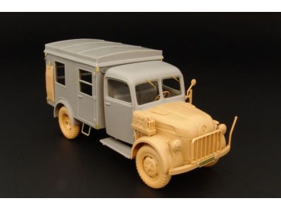 Kfz 31 STEYR 1500 Sanitätswagen 