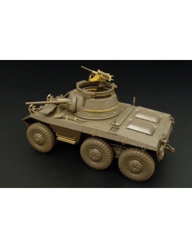 M-8 GREYHOUND 