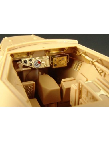 Sd Kfz 250-3 INTERIOR 