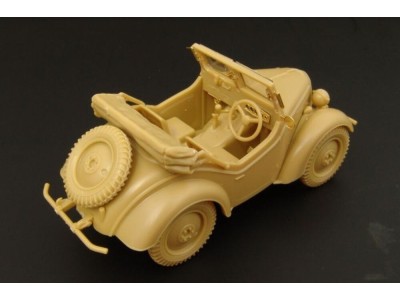 TYPE 95 KUROGANE (HASEGAWA) 