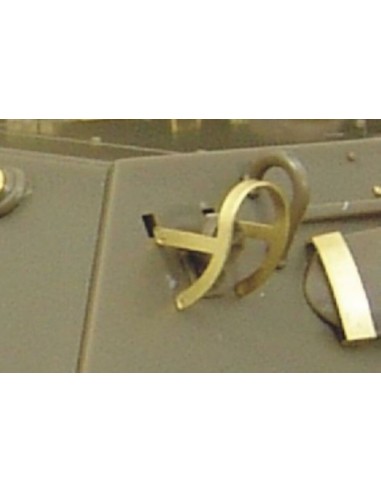 Lights&periscopes guards for U S: vehicles 
