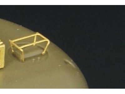 Lights&periscopes guards for U S: vehicles 