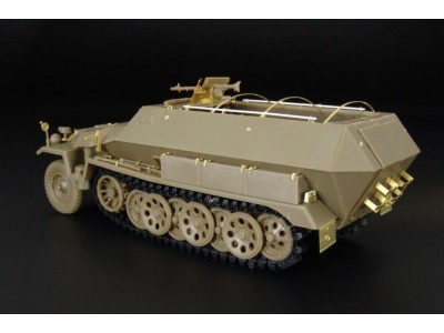Sd Kfz 251-1 ausf C EXTERIOR (AFV) 