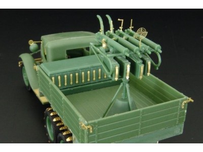 GAZ-AAA with Quadruple MAXIM AA gun 