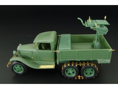 GAZ-AAA with Quadruple MAXIM AA gun 