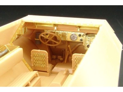 Sd Kfz 251-1 ausf D INTERIER (TAM) 