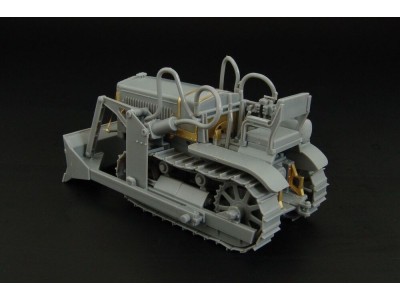 Komatsu G40 