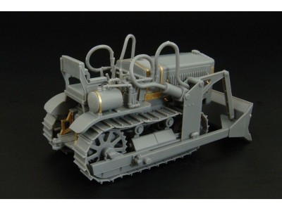 Komatsu G40 