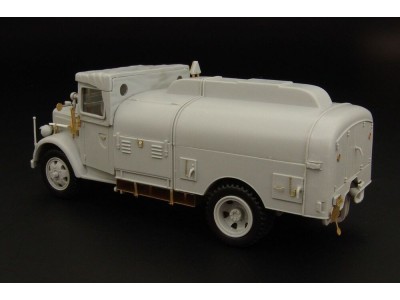 Opel Blitz Tankwagen 