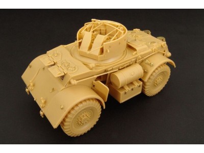 T17E2 AA Staghound 