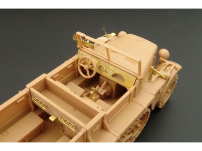 Sd Kfz 10 Demag D7 